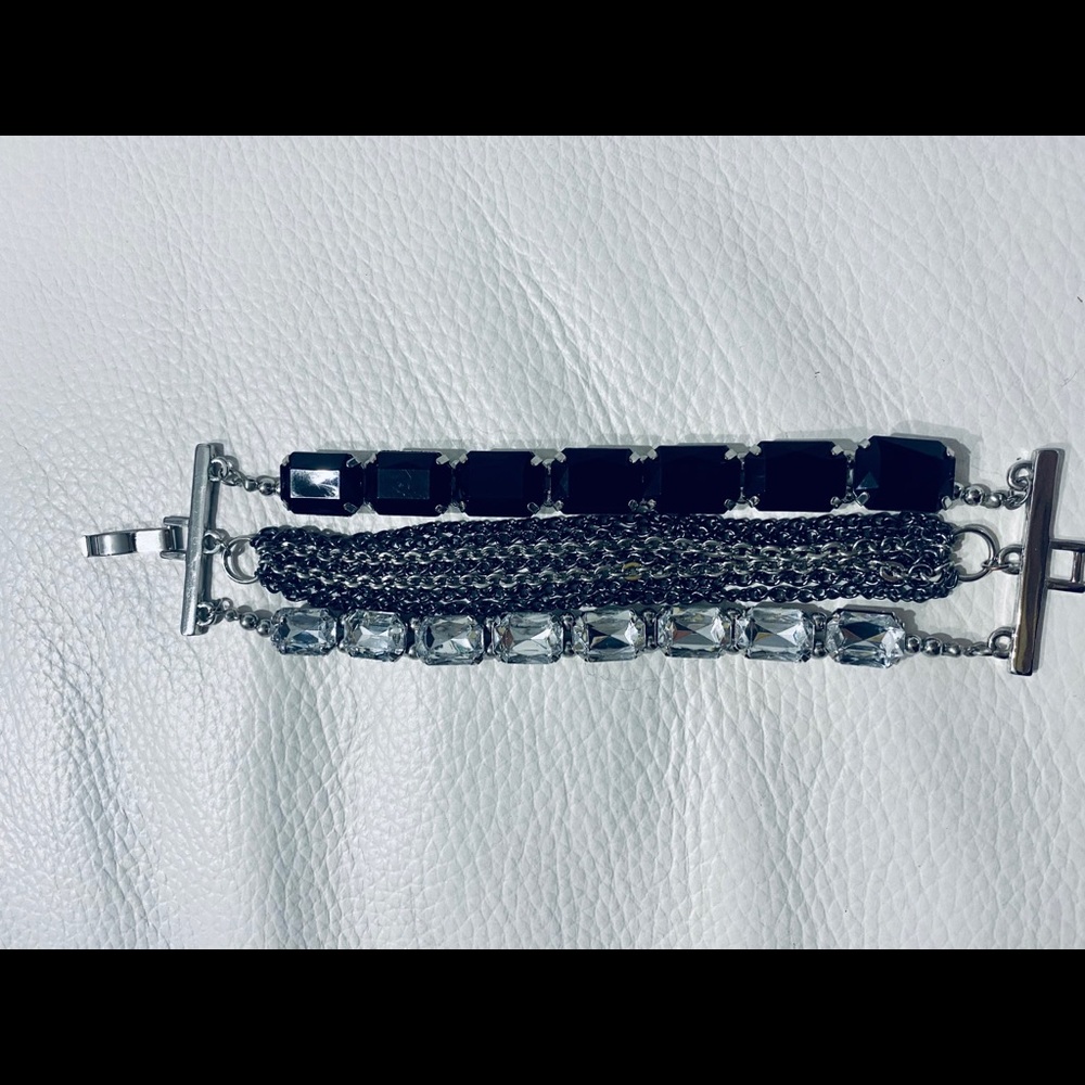 Cache Stylish Bracelet - Picture 6 of 6